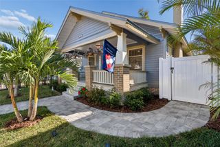 322 11TH AVENUE N, St Petersburg, FL 33701