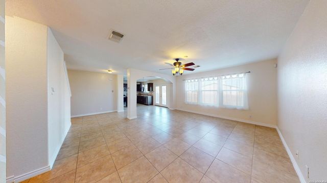 147 WOODSTONE LOOP, Cibolo, TX 78108