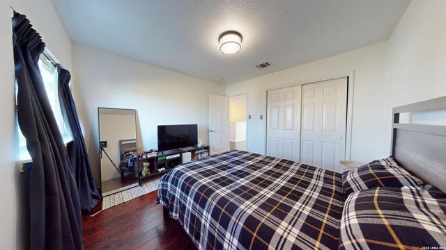 147 WOODSTONE LOOP, Cibolo, TX 78108