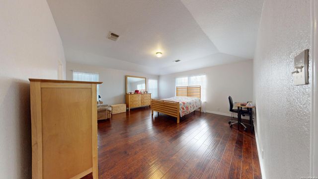 147 WOODSTONE LOOP, Cibolo, TX 78108