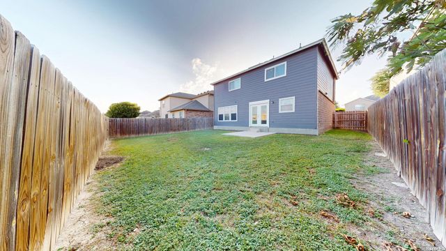 147 WOODSTONE LOOP, Cibolo, TX 78108