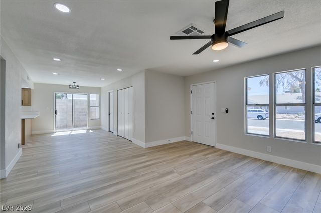 5682 Coaldale Place, Las Vegas, NV 89110