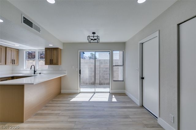 5682 Coaldale Place, Las Vegas, NV 89110