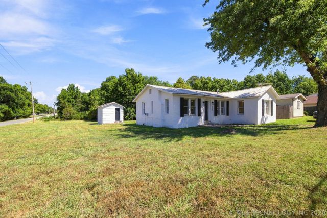 329 W Oak Street, Coweta, OK 74429