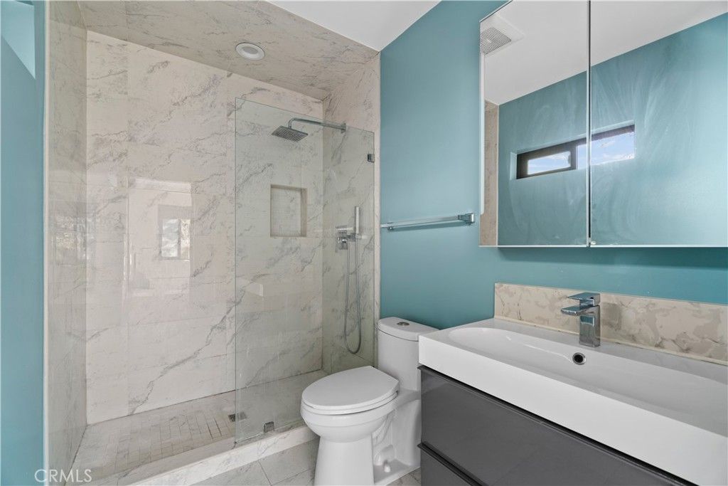 Image 11 of property listing at 4536 Maycrest Street, Los Angeles, CA 90032