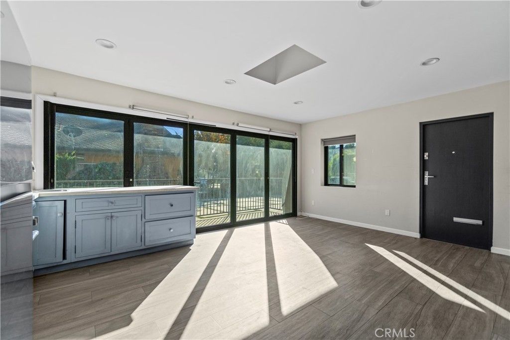 Image 13 of property listing at 4536 Maycrest Street, Los Angeles, CA 90032