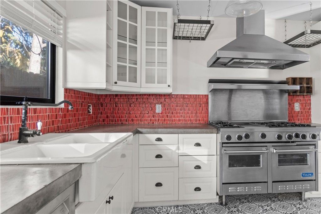 Image 17 of property listing at 4536 Maycrest Street, Los Angeles, CA 90032