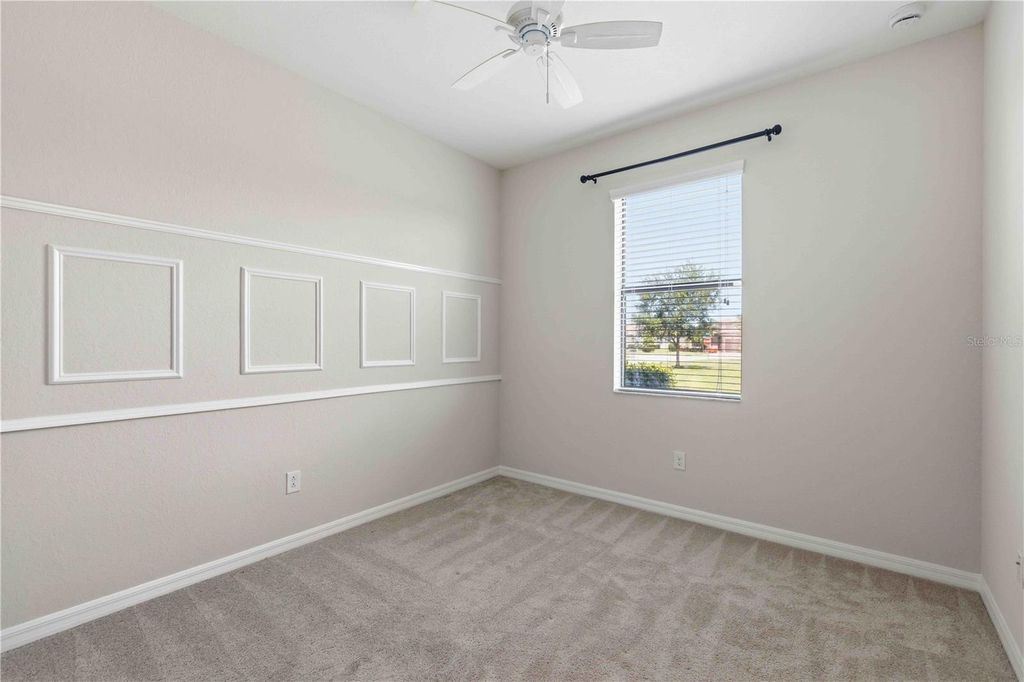 Image 27 of property listing at 6907 QUIET CREEK DRIVE, Bradenton, FL 34212
