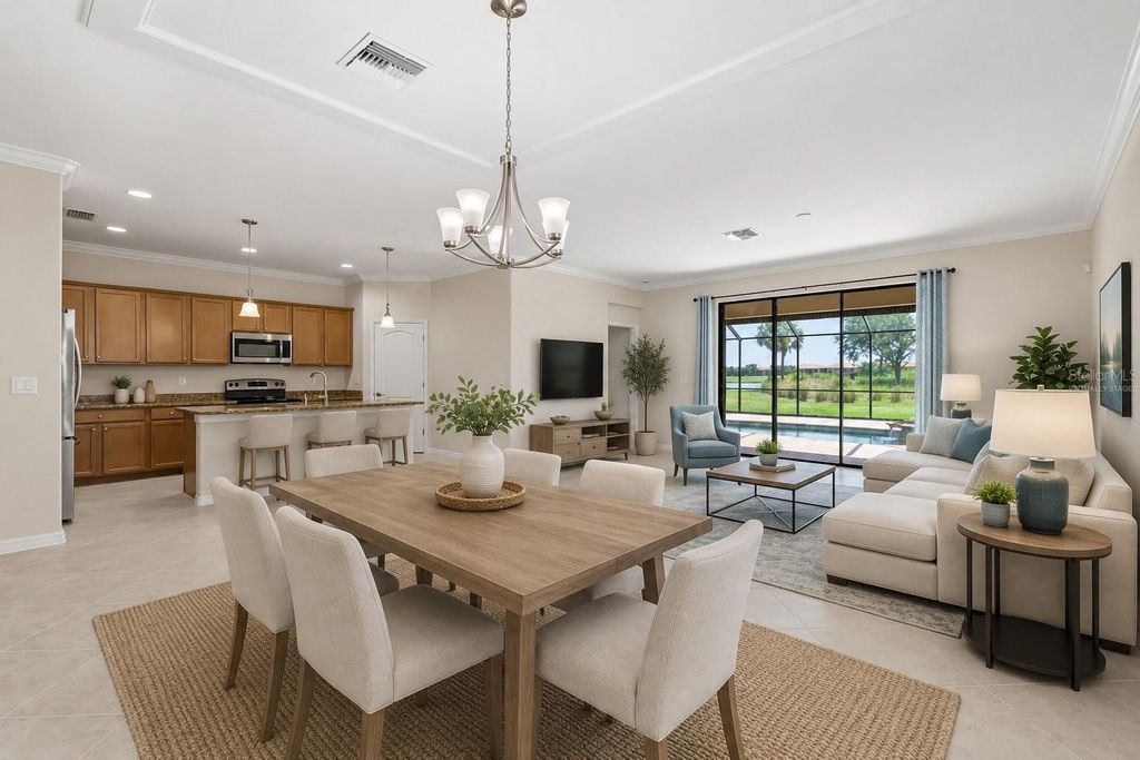 Image 9 of property listing at 6907 QUIET CREEK DRIVE, Bradenton, FL 34212