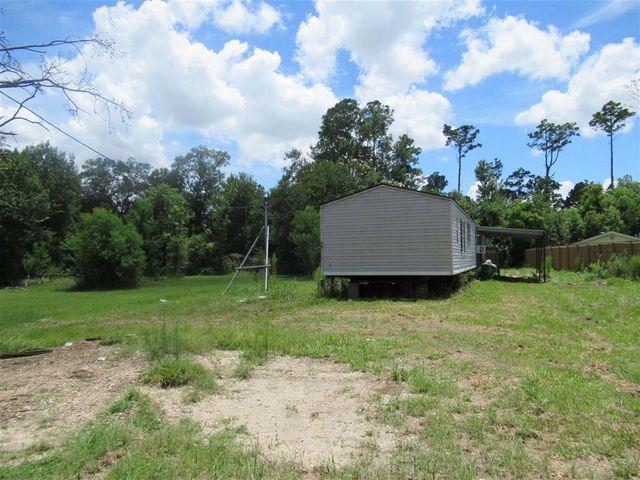 6749 Oak Lake Dr, Sulphur, LA 70665