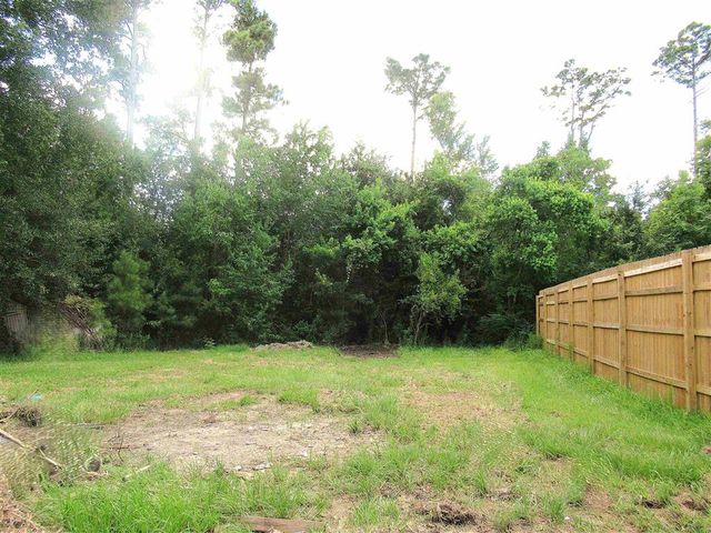 6749 Oak Lake Dr, Sulphur, LA 70665