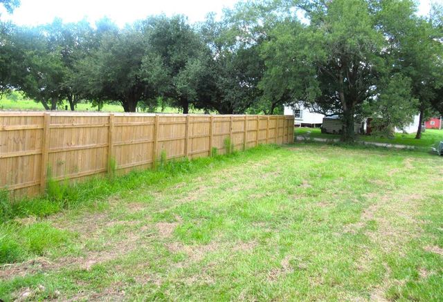 6749 Oak Lake Dr, Sulphur, LA 70665