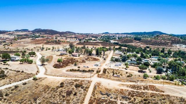 0 Carl, Menifee, CA 92584