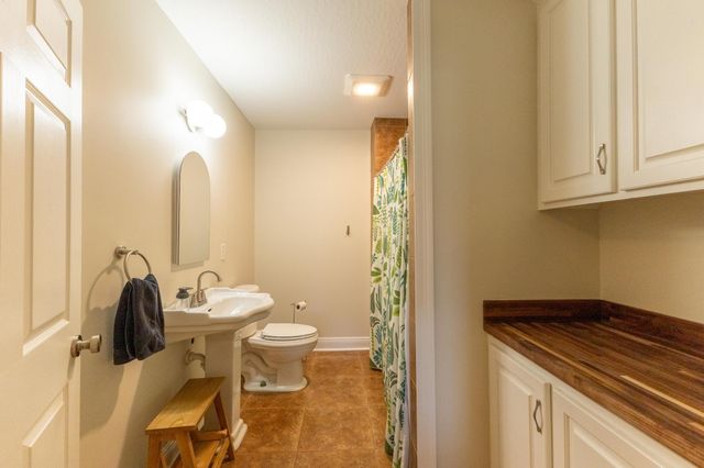 18 Gordon Dr., Petal, MS 39465