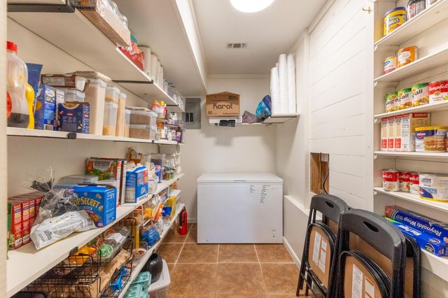 18 Gordon Dr., Petal, MS 39465