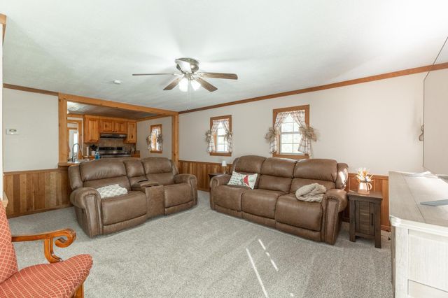 18 Gordon Dr., Petal, MS 39465