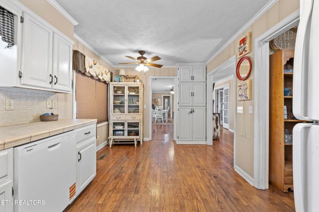 811 Old Hwy 68, Sweetwater, TN 37874