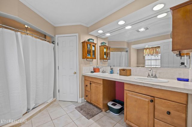 811 Old Hwy 68, Sweetwater, TN 37874