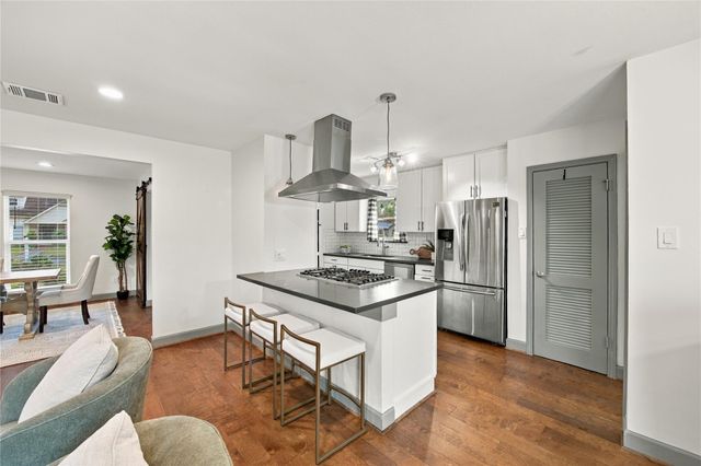 9506 Moorberry Lane, Houston, TX 77080