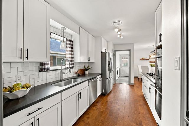 9506 Moorberry Lane, Houston, TX 77080