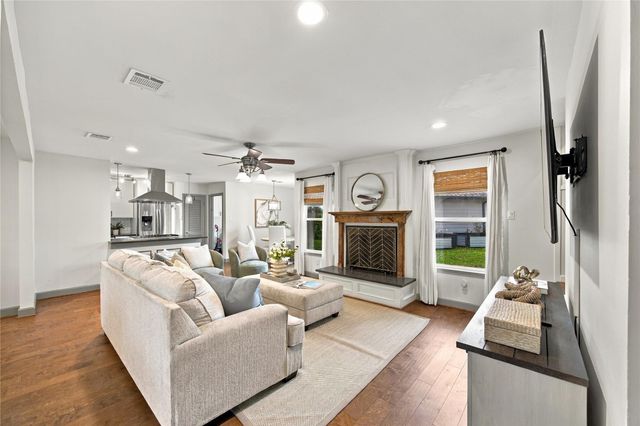 9506 Moorberry Lane, Houston, TX 77080