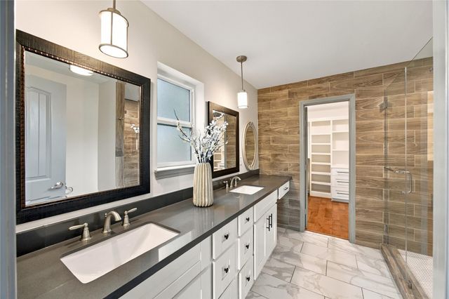 9506 Moorberry Lane, Houston, TX 77080