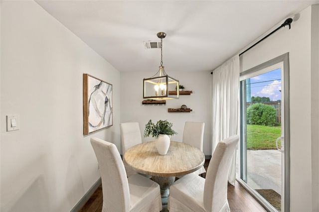 9506 Moorberry Lane, Houston, TX 77080