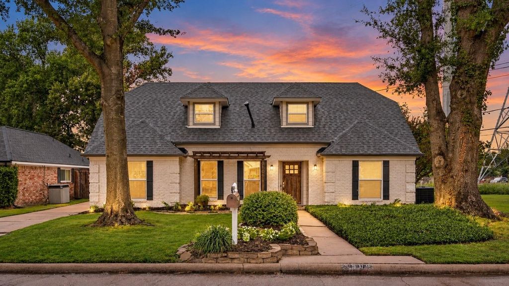 9506 Moorberry Lane, Houston, TX 77080