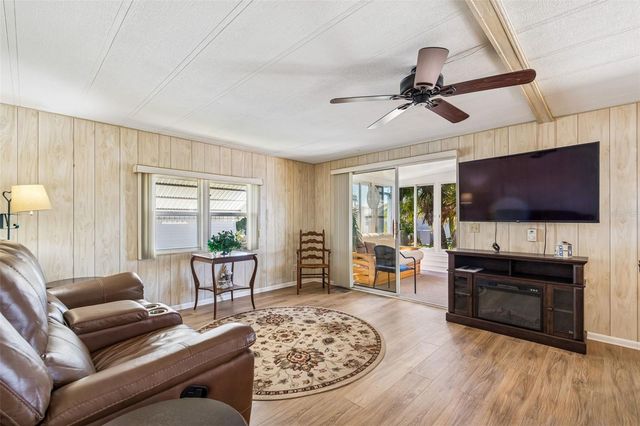 61 TANGLEWOOD DRIVE, Palm Harbor, FL 34684