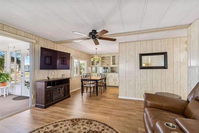 61 TANGLEWOOD DRIVE, Palm Harbor, FL 34684