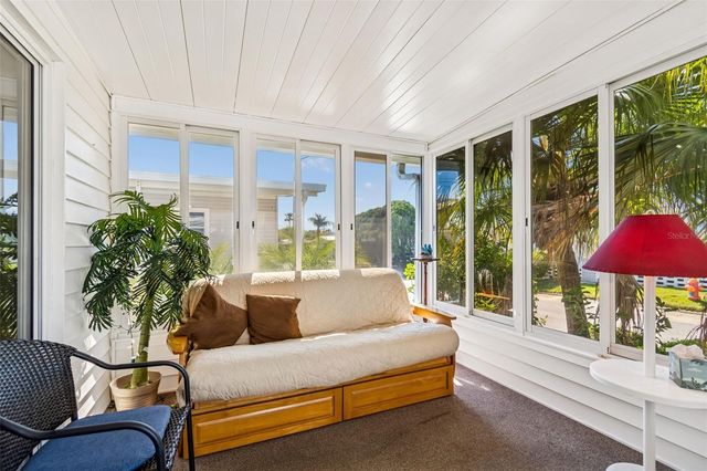 61 TANGLEWOOD DRIVE, Palm Harbor, FL 34684