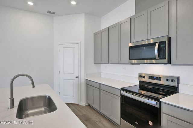 3622 BELSTEAD Way, Orange Park, FL 32073