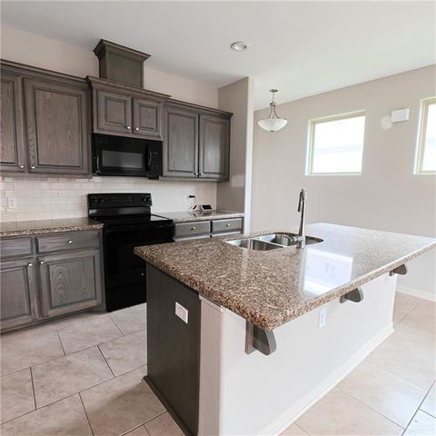 518 Palo Blanco Street, San Juan, TX 78589