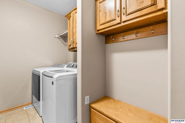 7408 S 103rd Avenue, La Vista, NE 68128