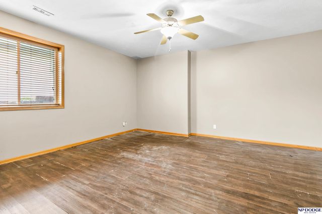 7408 S 103rd Avenue, La Vista, NE 68128