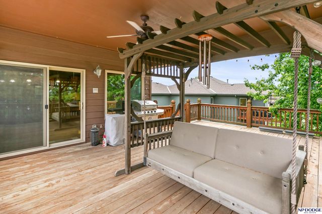 7408 S 103rd Avenue, La Vista, NE 68128