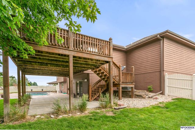 7408 S 103rd Avenue, La Vista, NE 68128