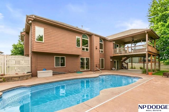 7408 S 103rd Avenue, La Vista, NE 68128