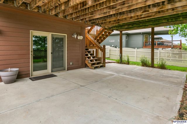 7408 S 103rd Avenue, La Vista, NE 68128