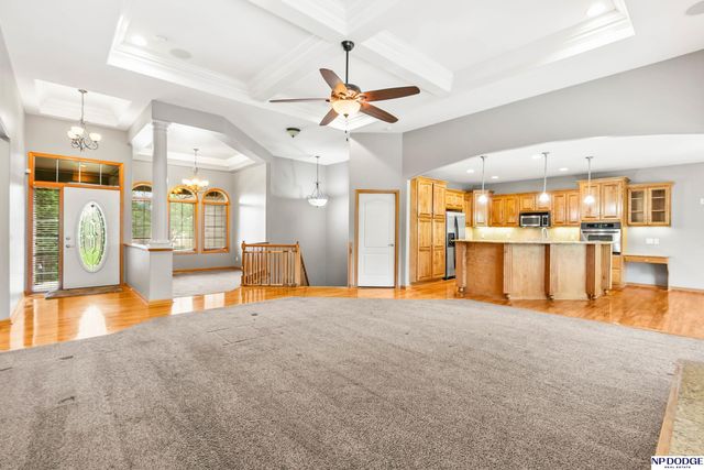 7408 S 103rd Avenue, La Vista, NE 68128