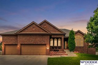 7408 S 103rd Avenue, La Vista, NE 68128