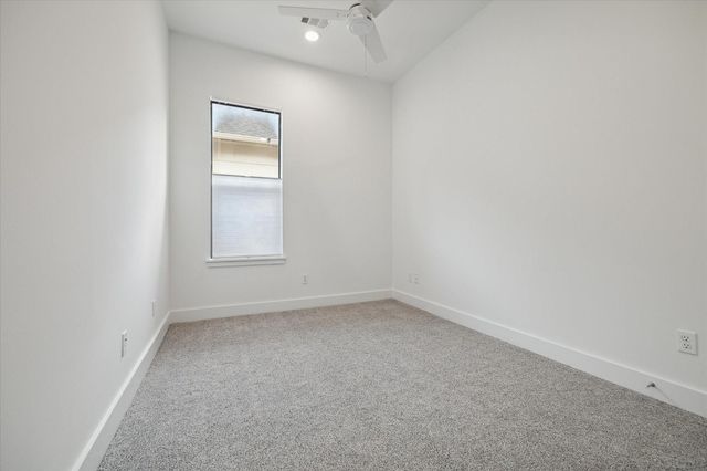 1105 W 21st Street B, Houston, TX 77008