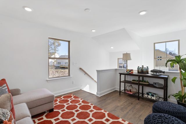 102 Riverview Run, Madison, TN 37115