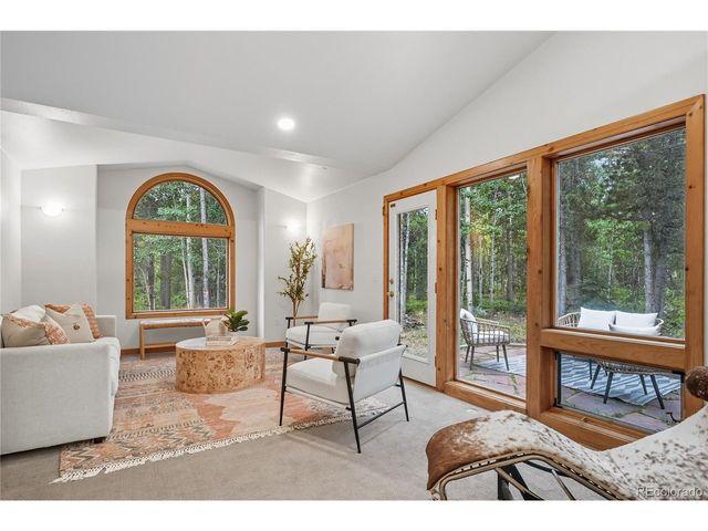 41 Damascus Rd, Black Hawk, CO 80422