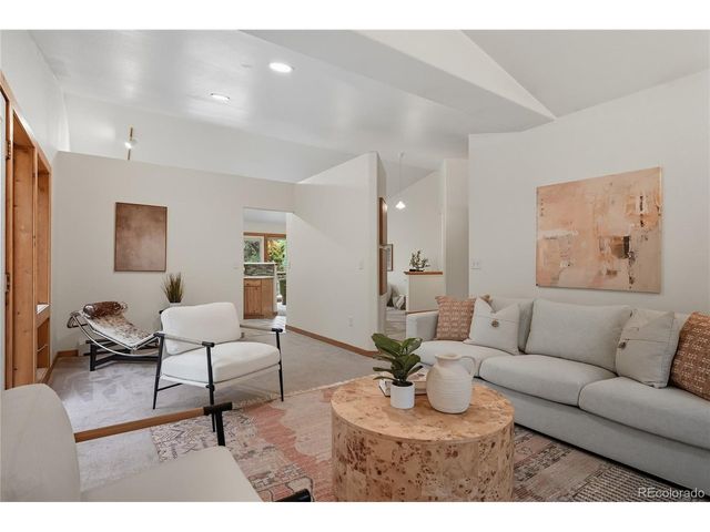 41 Damascus Rd, Black Hawk, CO 80422