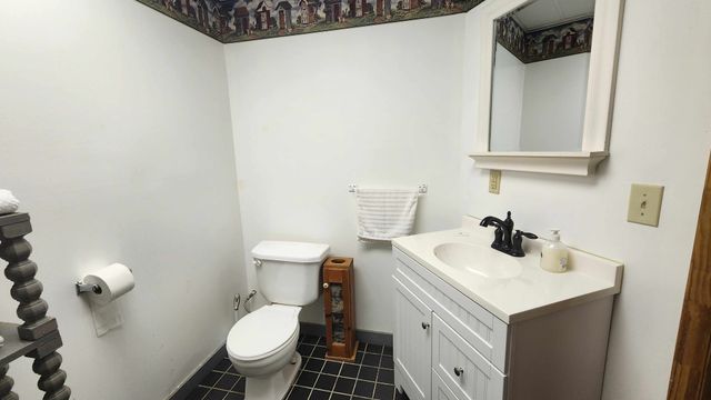 228 Bill Hunter Rd, Celina, TN 38551