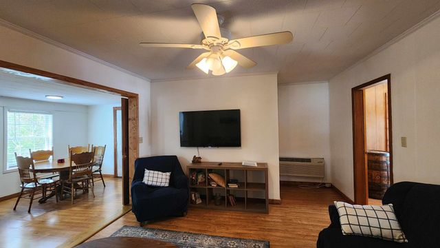 228 Bill Hunter Rd, Celina, TN 38551