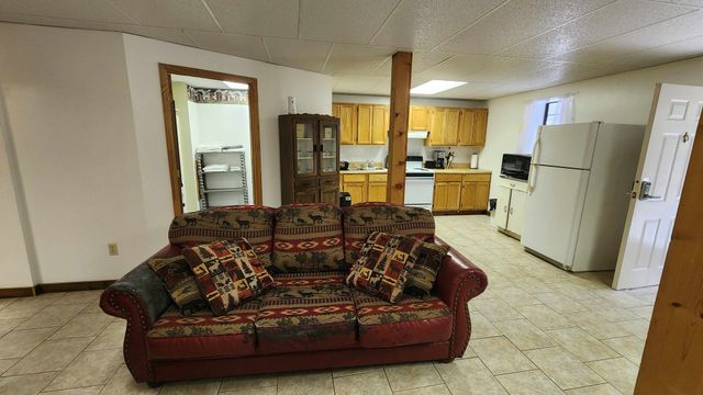 228 Bill Hunter Rd, Celina, TN 38551