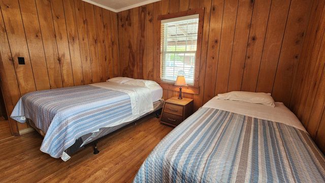 228 Bill Hunter Rd, Celina, TN 38551