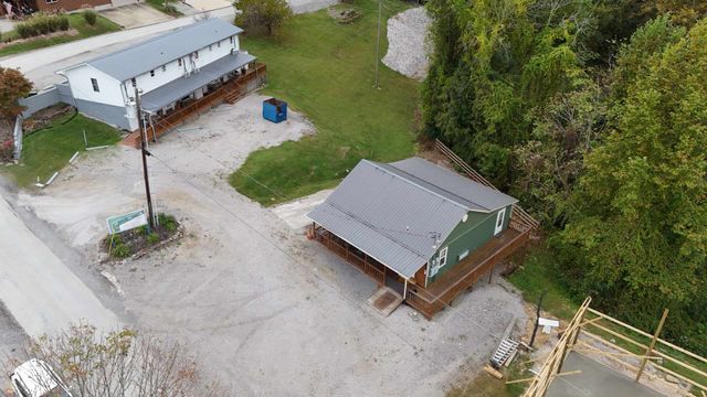228 Bill Hunter Rd, Celina, TN 38551